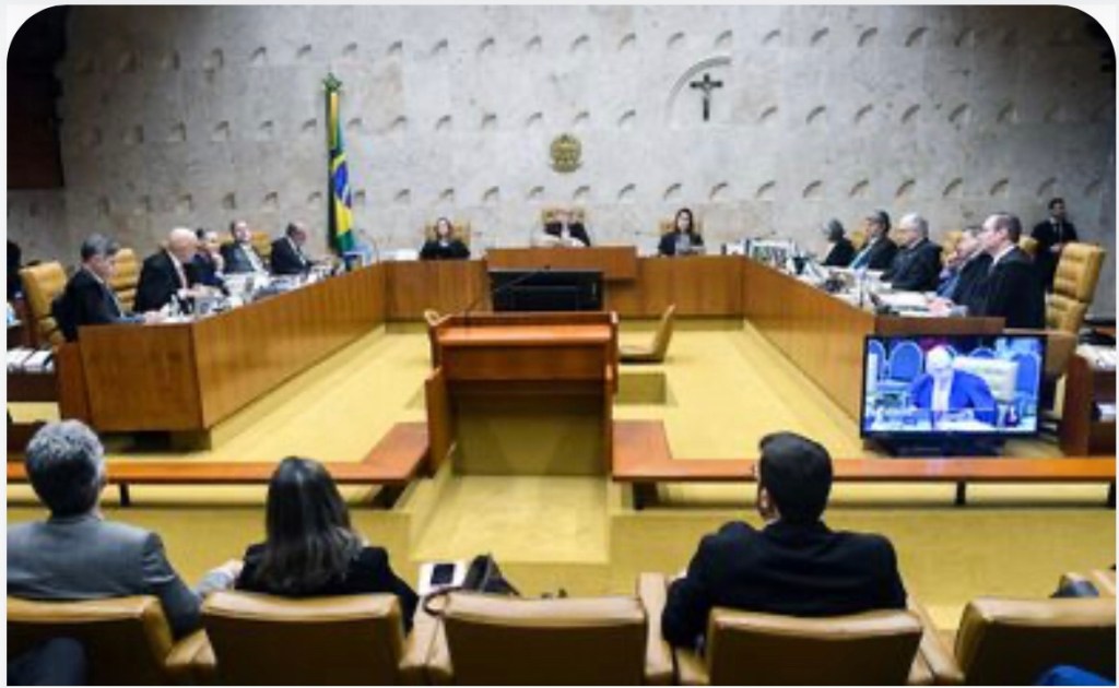STF decide que Congresso deve regulamentar a licença-paternidade