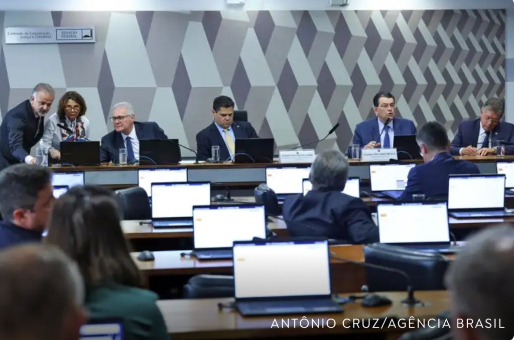 CCJ do Senado aprova regulamentação da reforma&nbsp;tributária